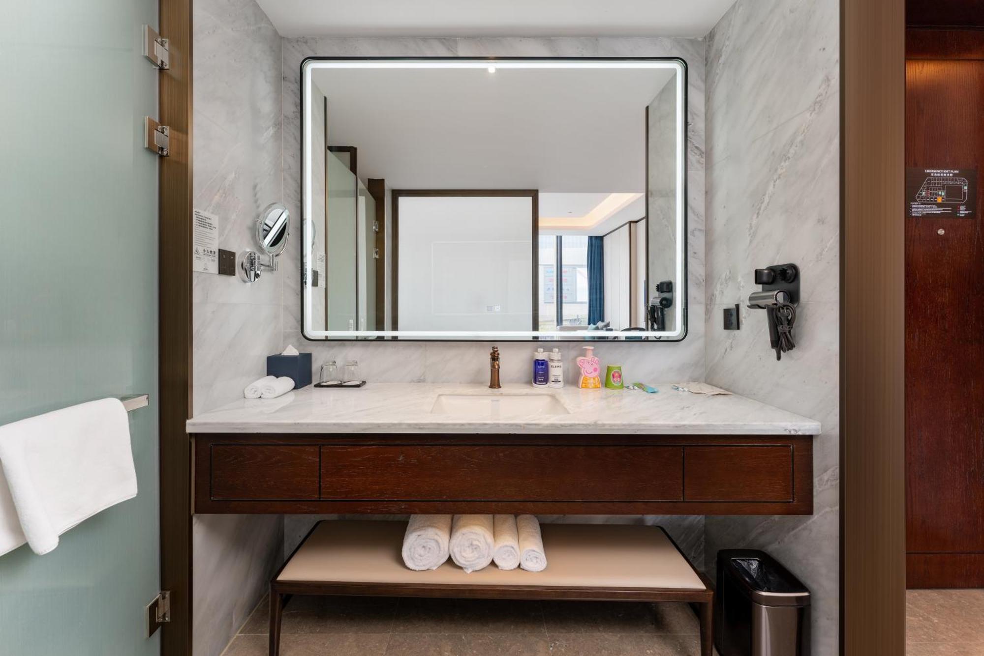 Voco - Hangzhou Binjiang Minghao By Ihg Exterior photo